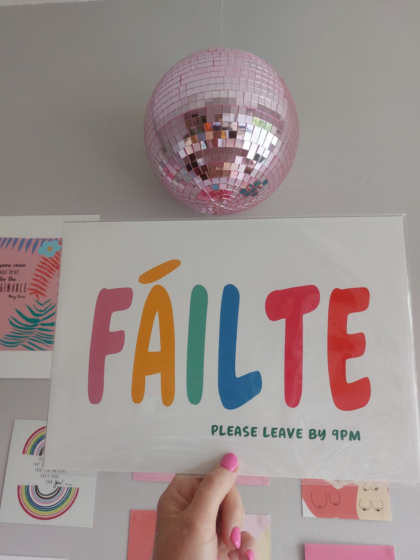Fáilte (Please Leave by 9pm) – A4 Art Print